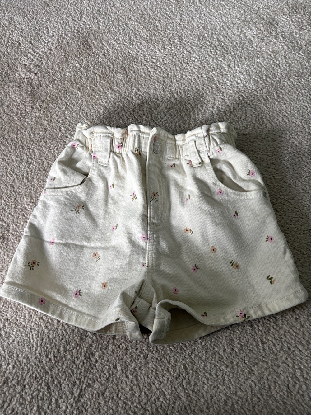 Zara Cream Floral Shorts